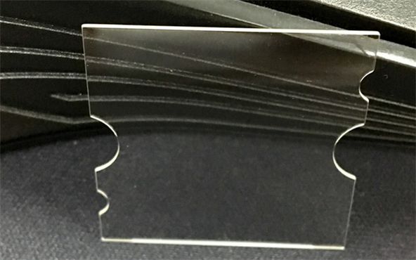 The anti reflection effect of SiO2 film in sapphire window panel